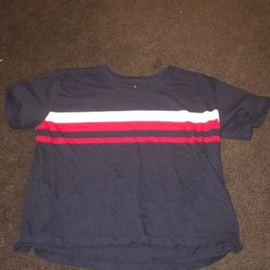 Hollister Cropped Tee